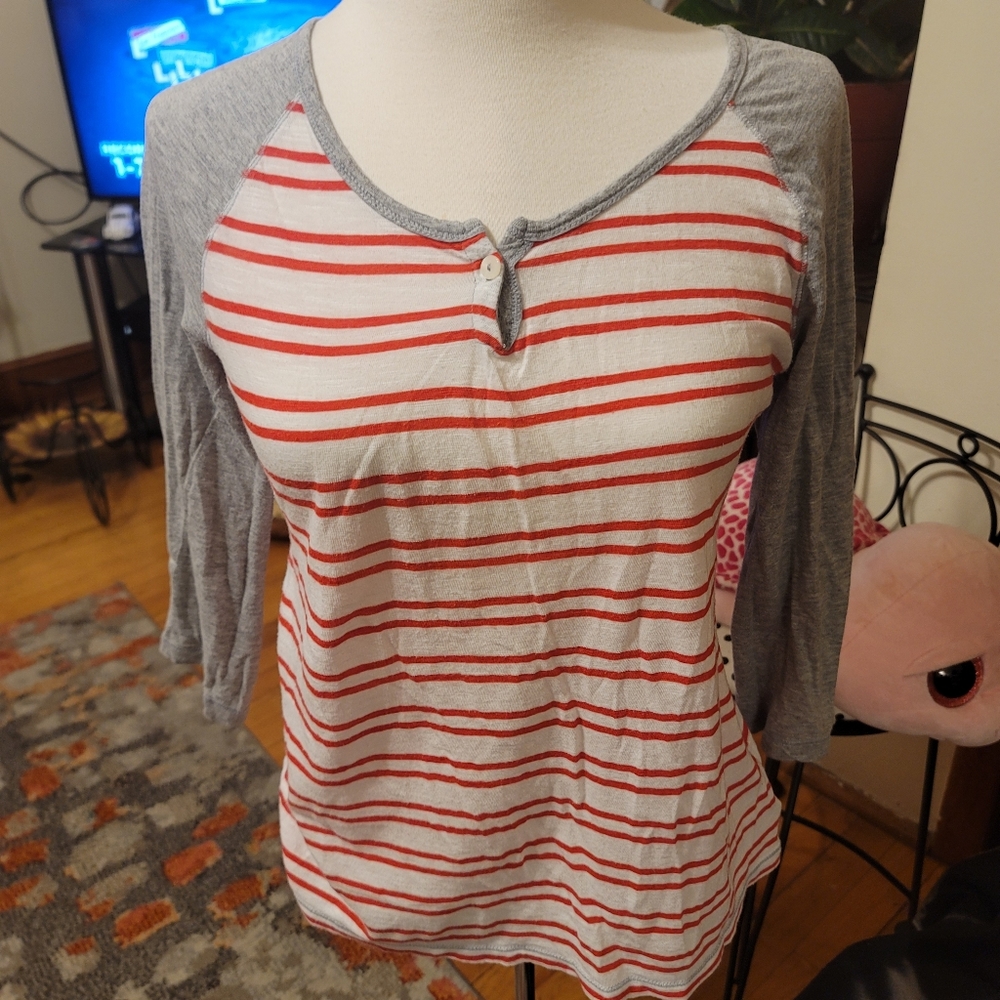 Old Navy Baseball 3/4 Sleeves, Grey & Red